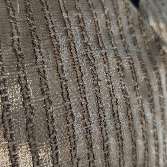 NWT Bloomchic 18/20 peplum black top with removable belt - Picture 3 of 7